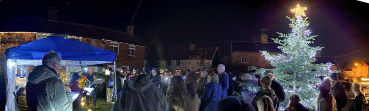 251219 carols IMG 1284 88