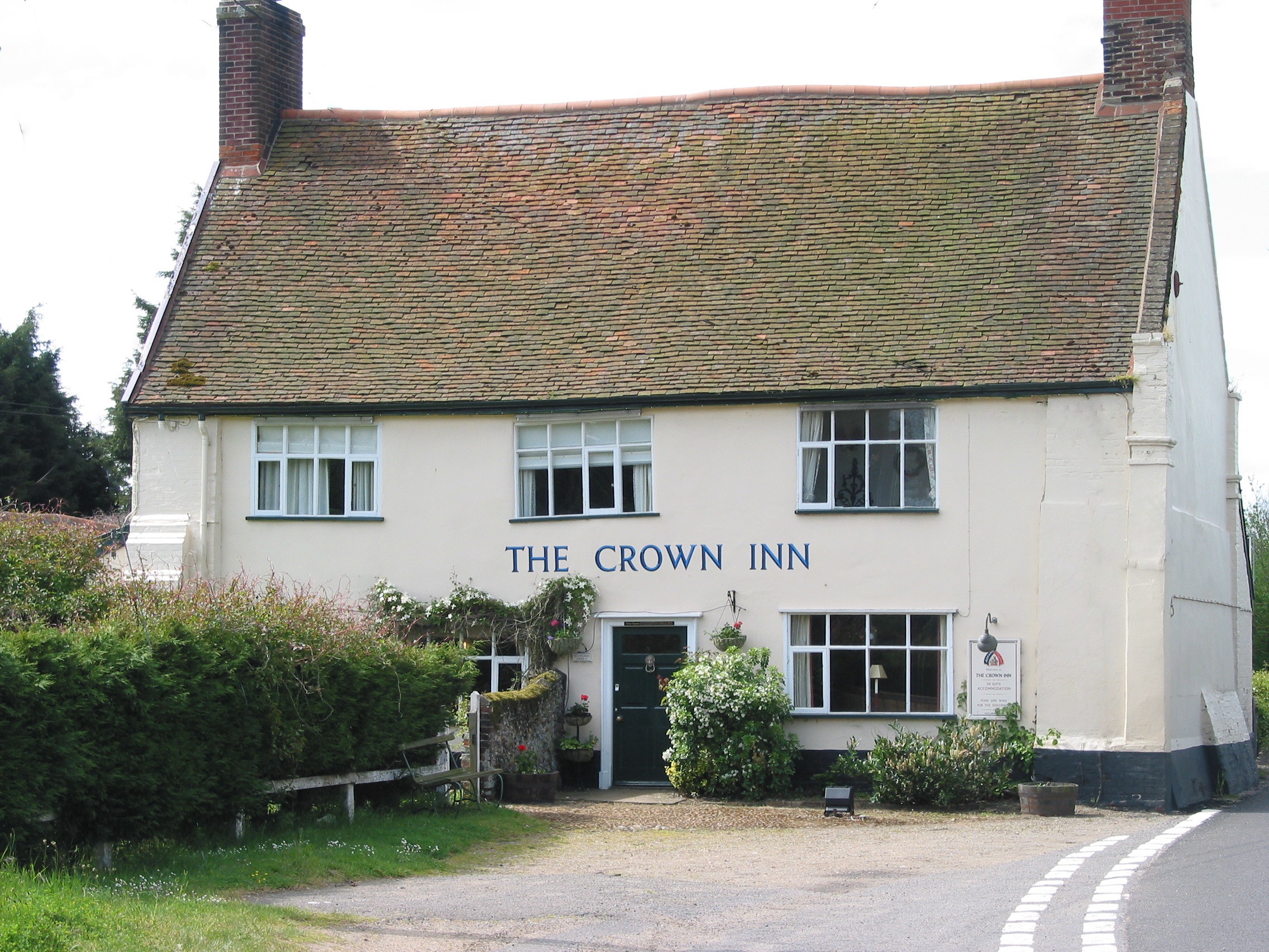 Crown Inn front