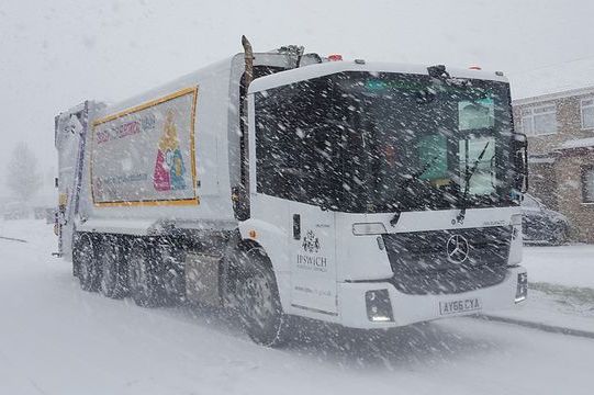 Refuse collections to resume